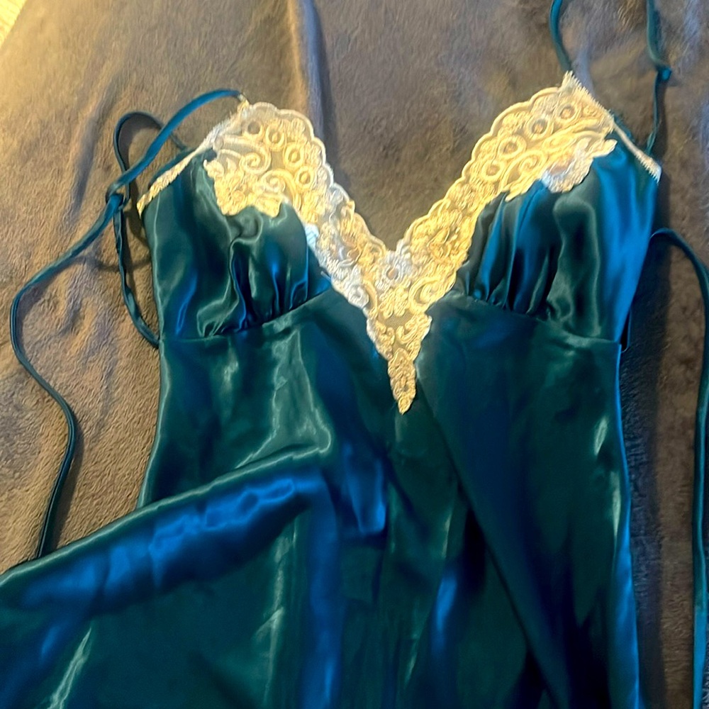 Nightgown